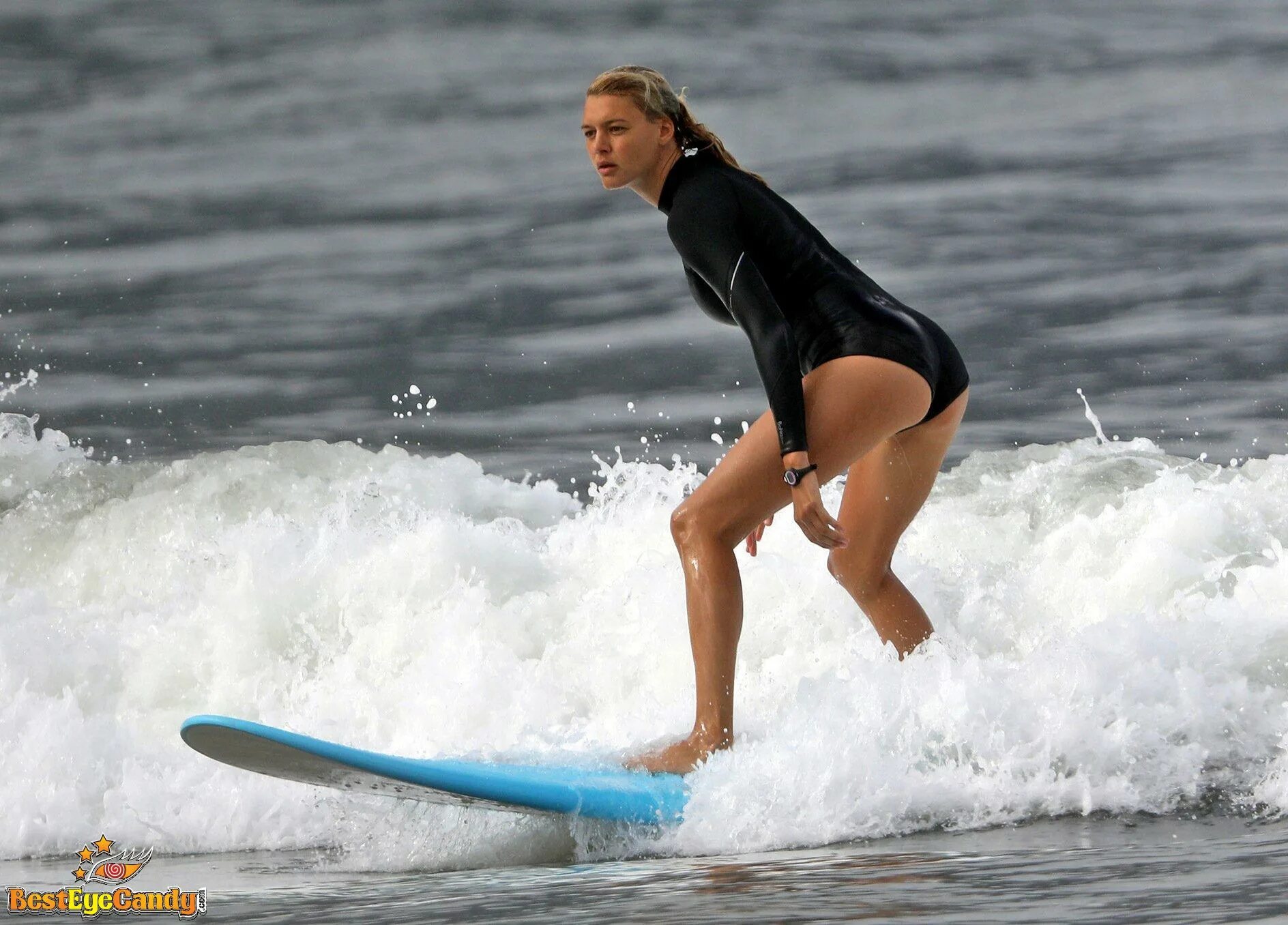 Kelly Rohrbach underwear in Huayan