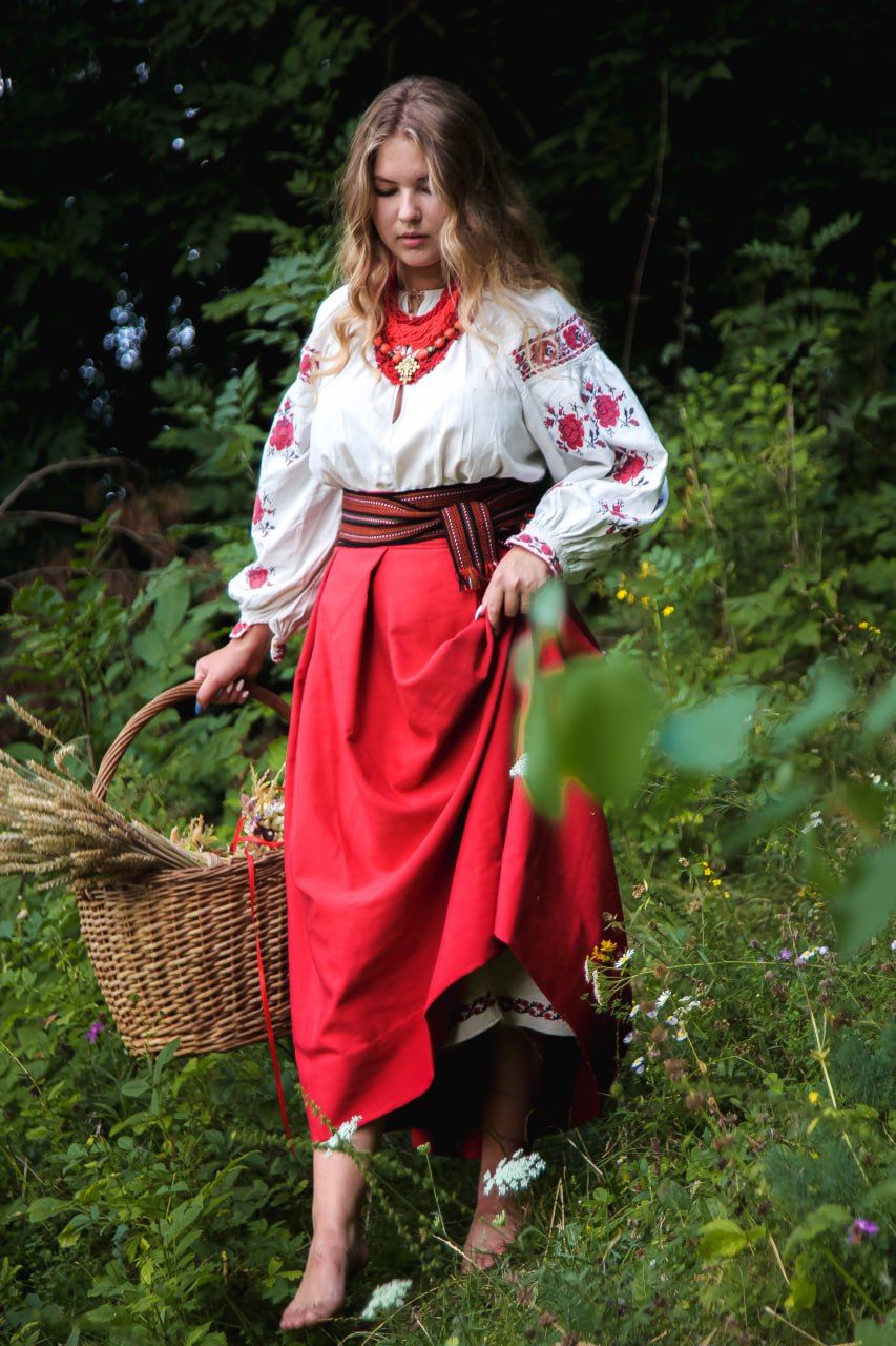 Slavic girls in Huayan