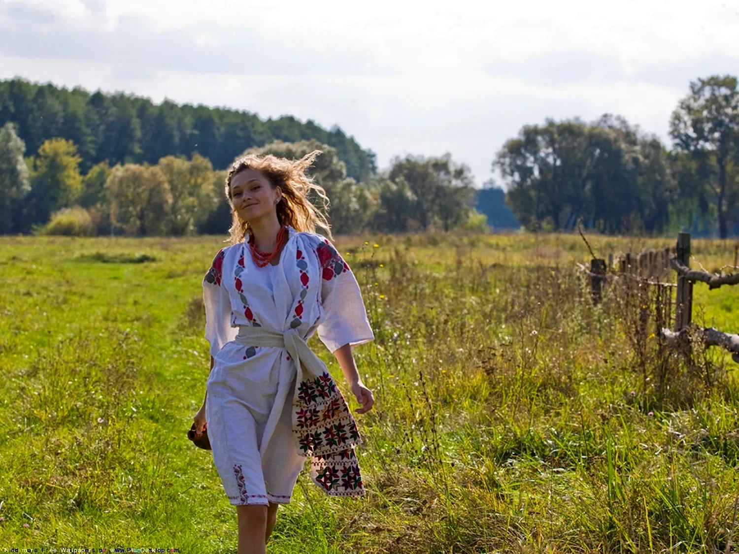 Slavic girls in Huayan