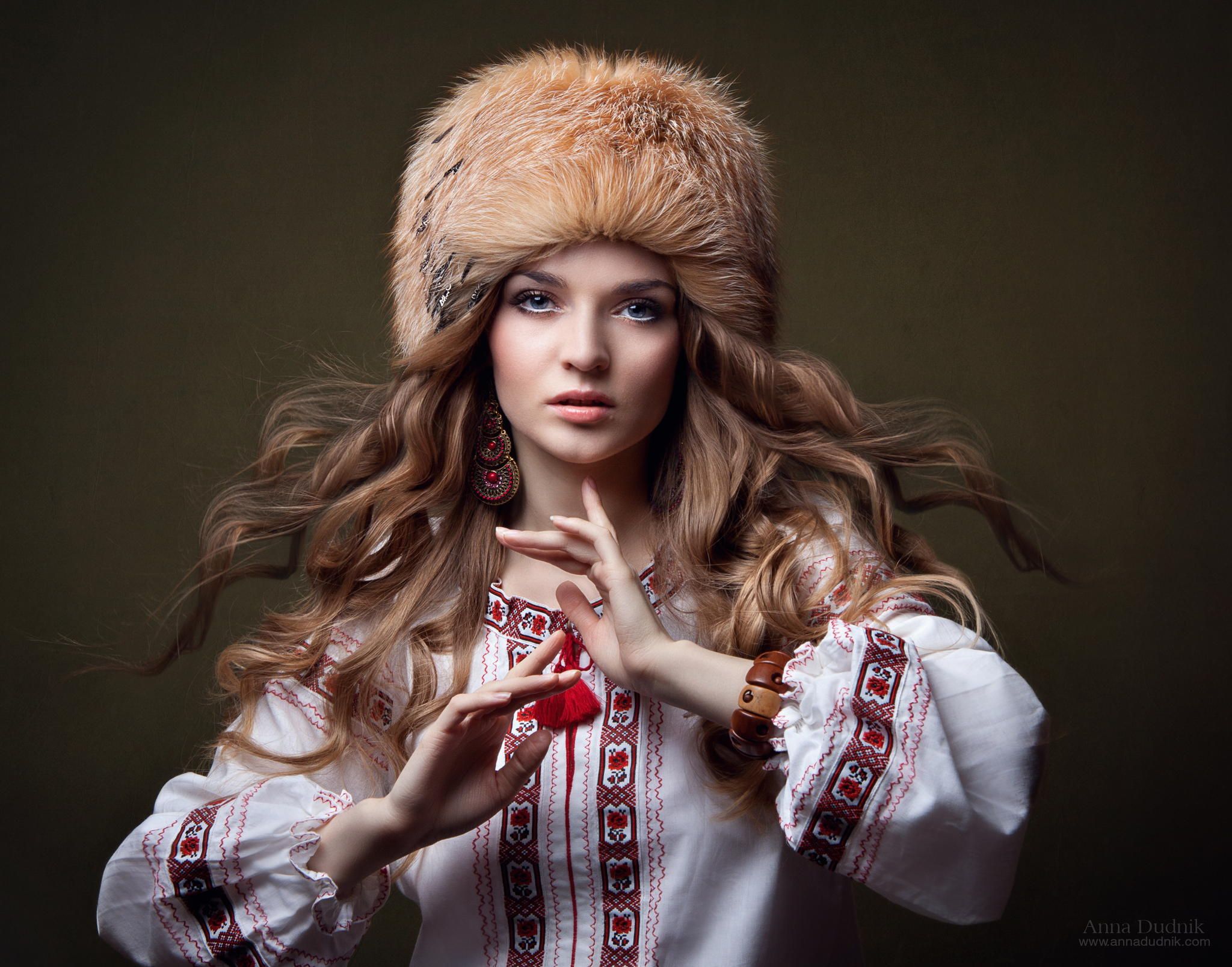Photo Slavic women in Huayan