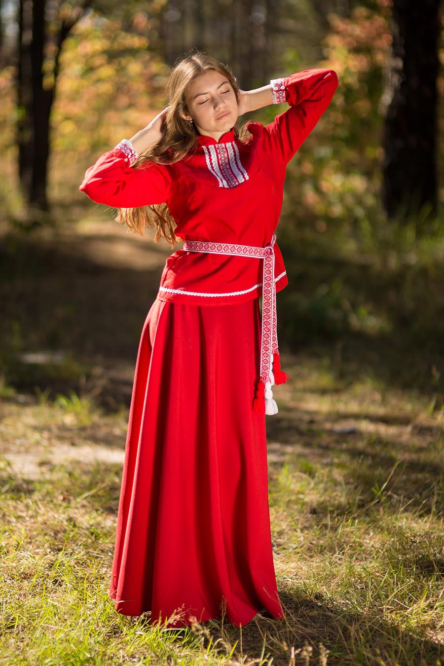 Underwear Women in Slavic costumes in Huayan